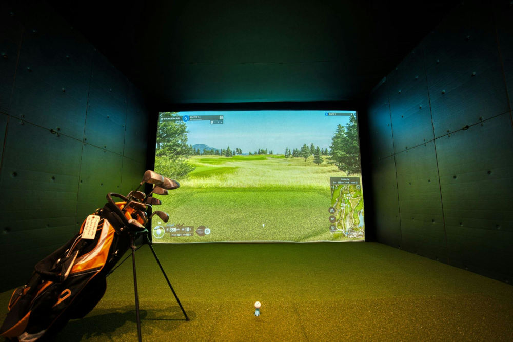 Golf simulator